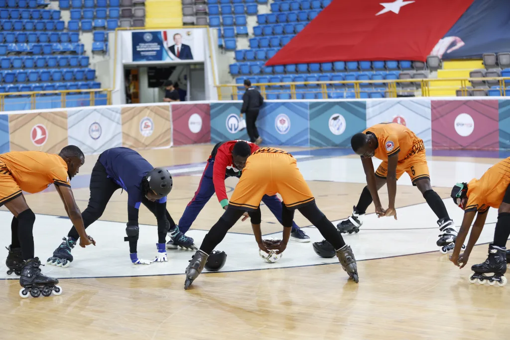 Young players training during a Football Skating development programme